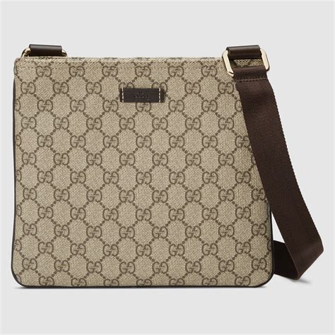 gucci gg supreme crossbody bag.